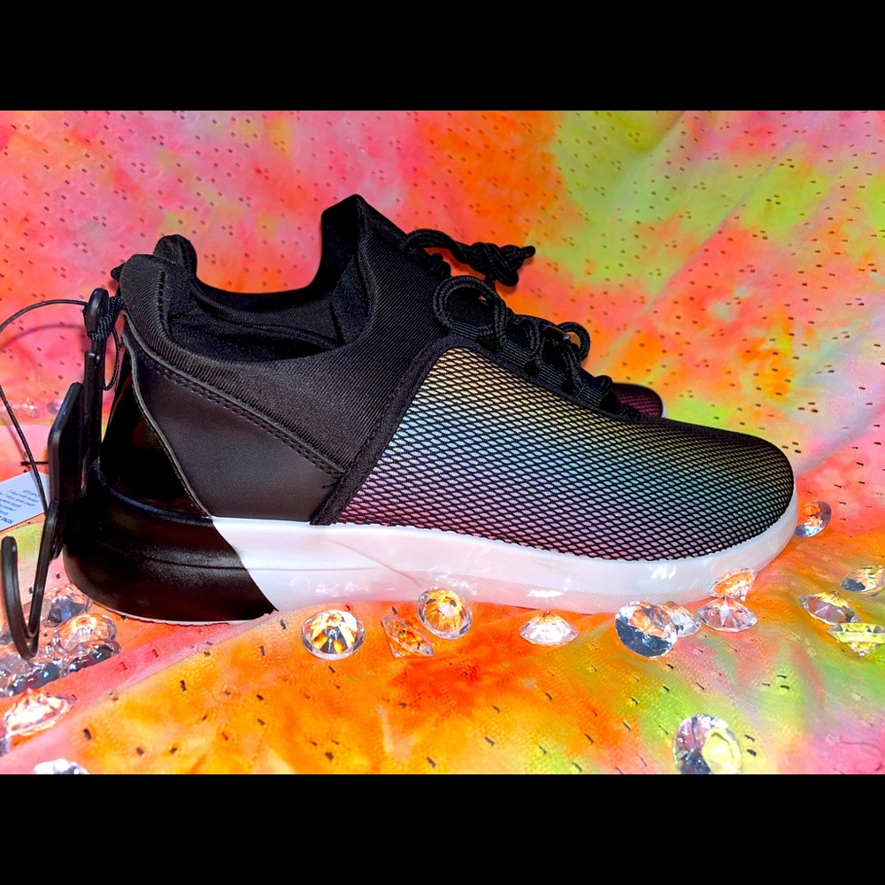 Taxi black and white iridescent rainbow sneakers